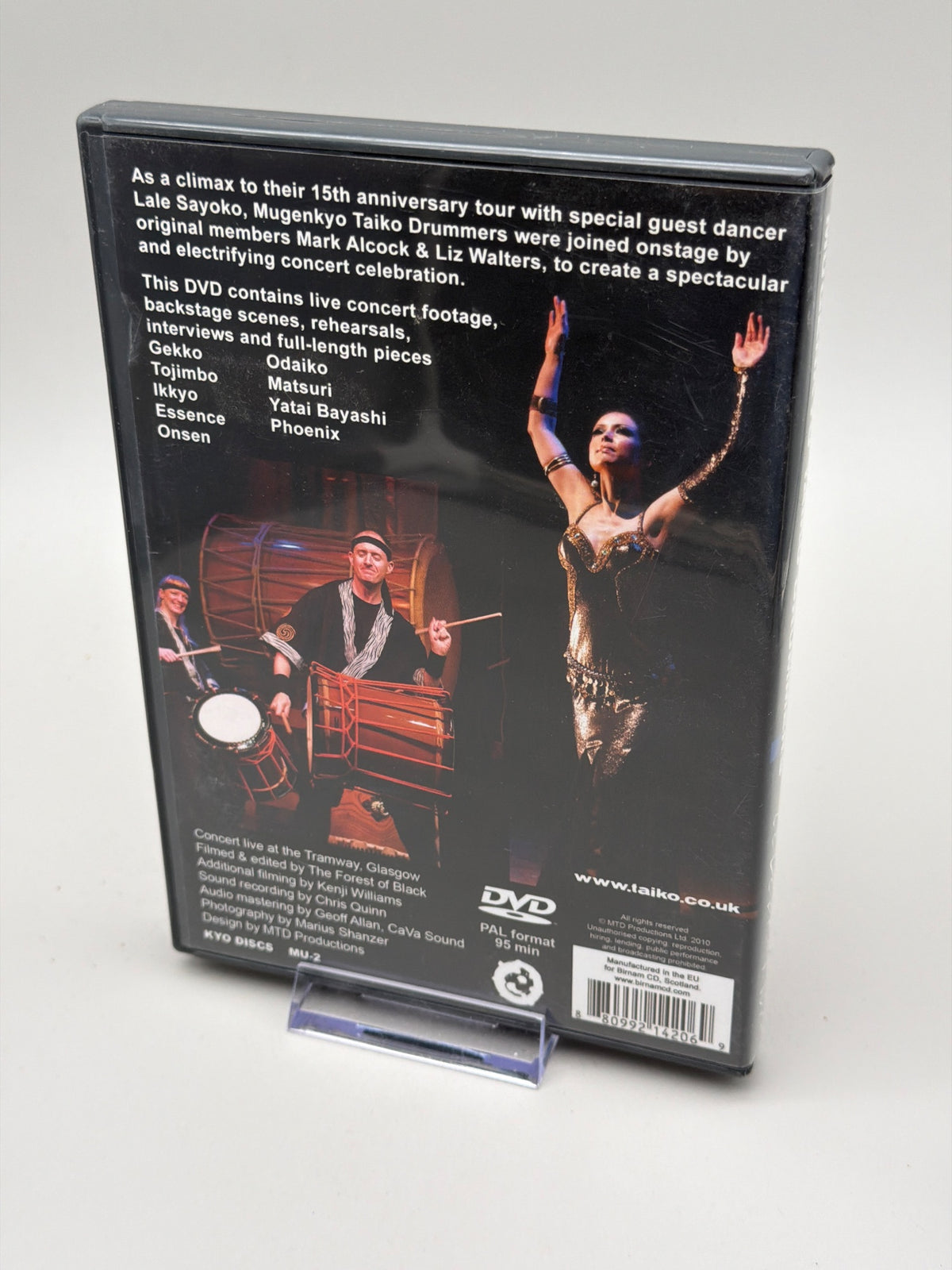 Mugenko Taiko Drummers: Celebration. -