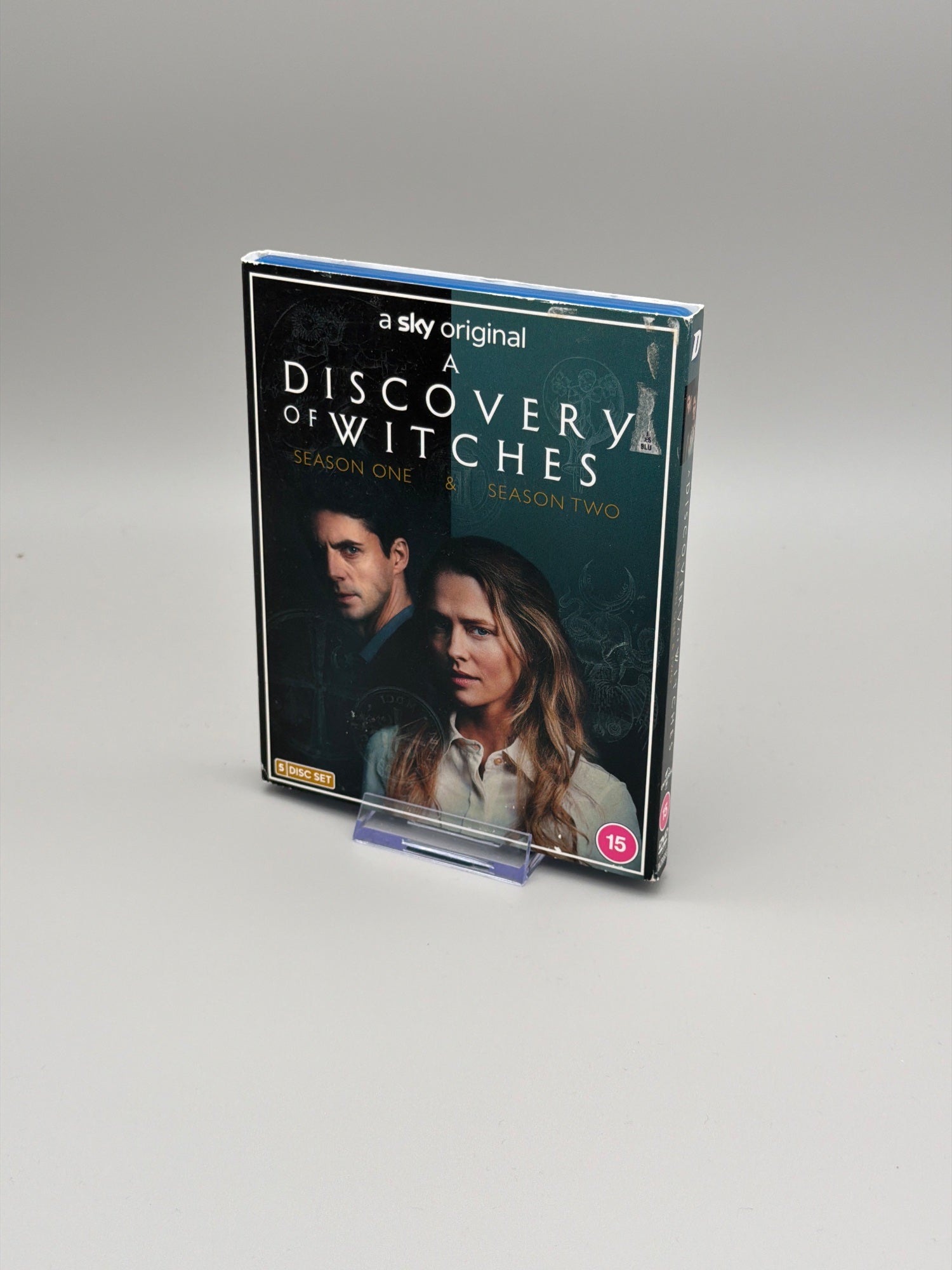 Discovery of Witches - Series 1 & 2 (Blu Ray)