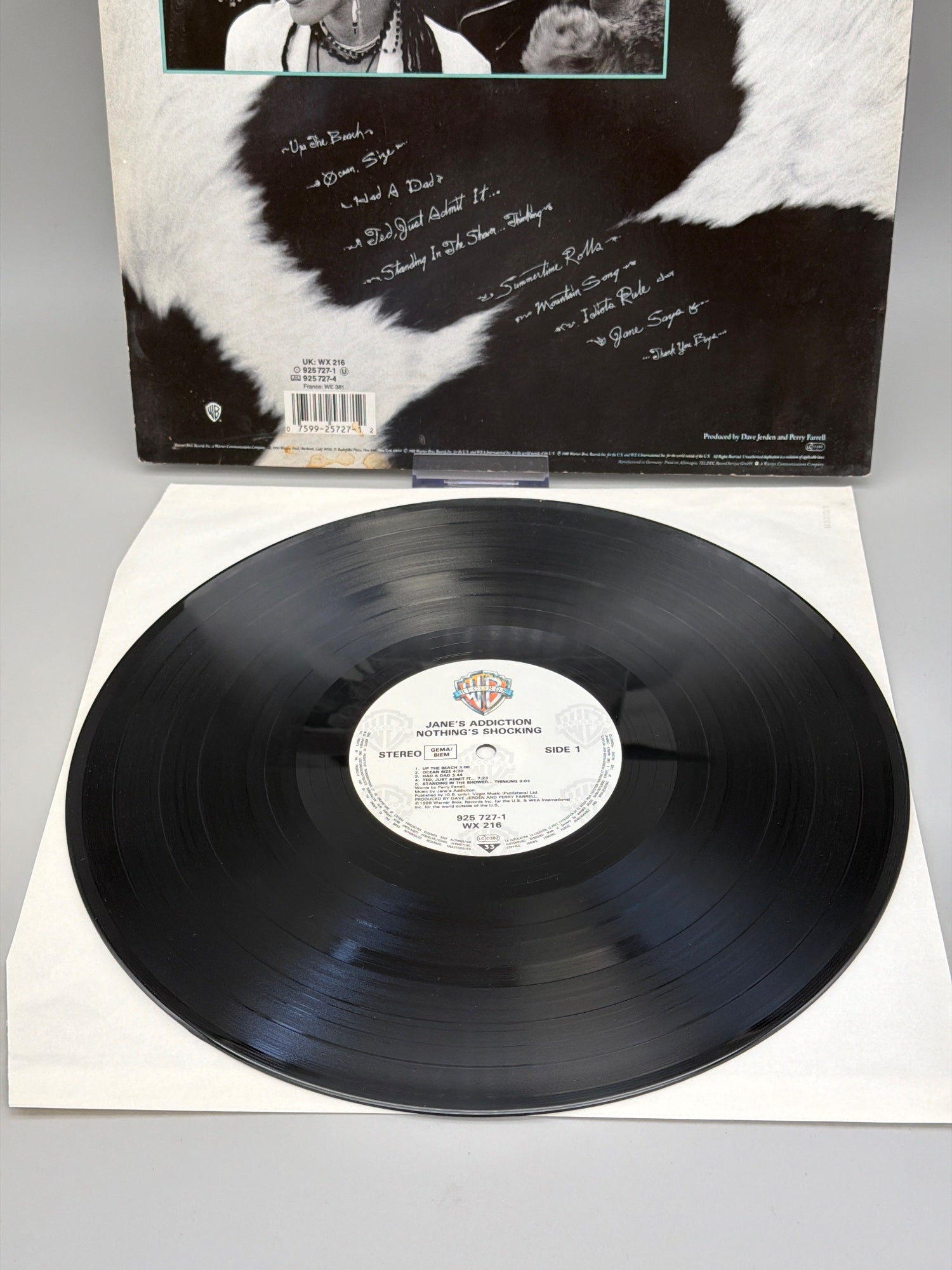 Jane s Addiction - Nothing s Shocking - LP