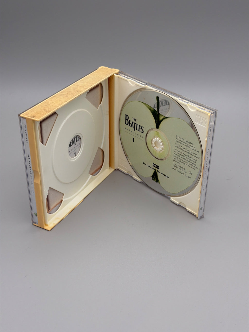 The Beatles - Anthology 1 - Music & Performance -