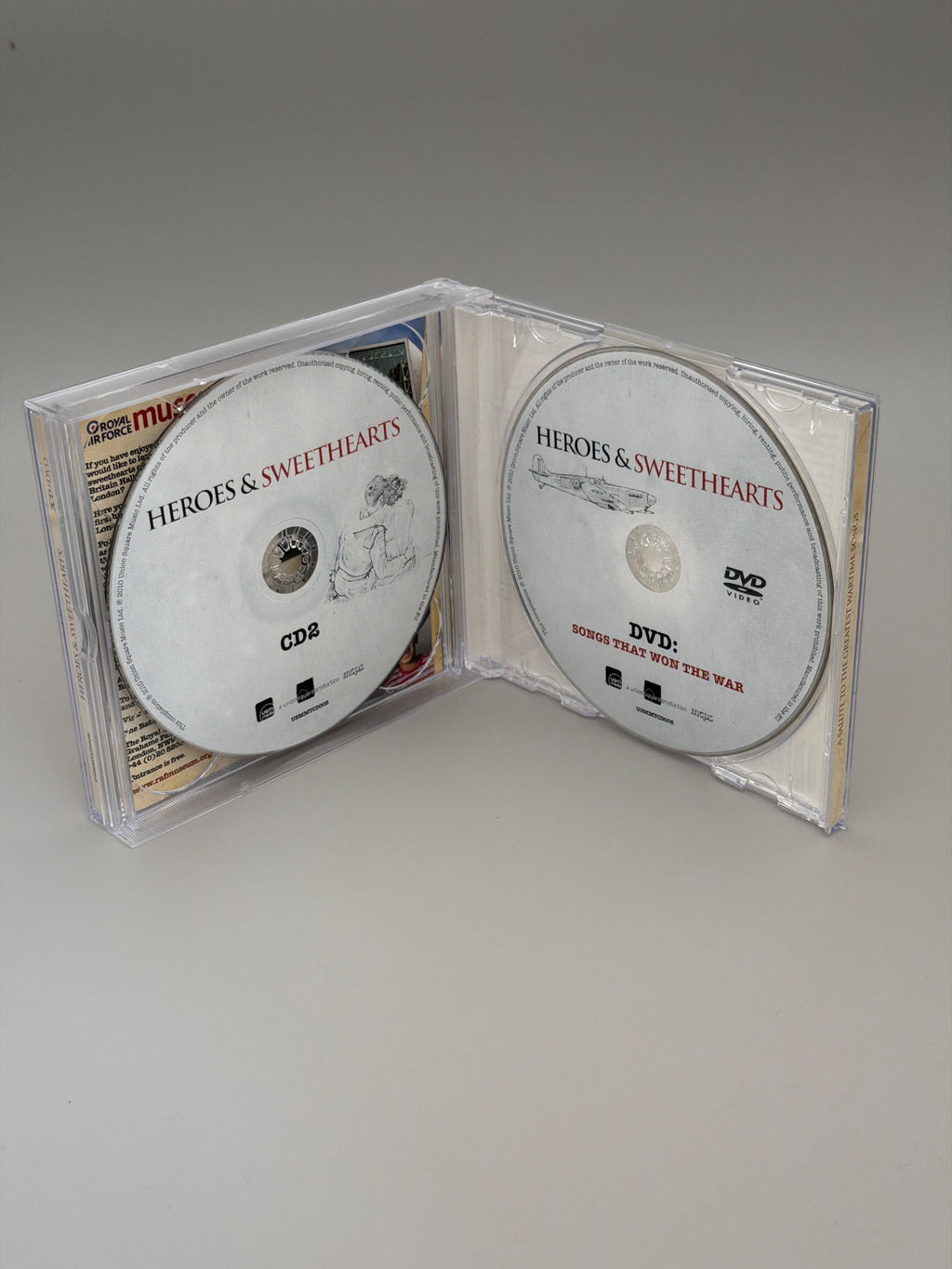 Heroes & Sweethearts - CD