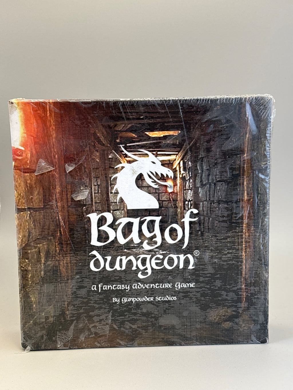 Bag of Dungeon - DARE YOU ENTER THE DRAGON'S LAIR? - A family fantasy adventure board game