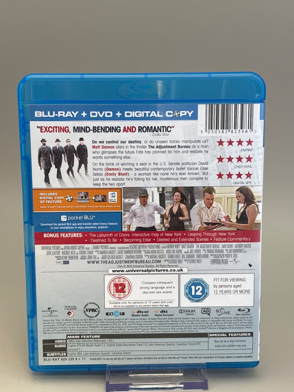 The Adjustment Bureau - Triple Play (blu-ray)