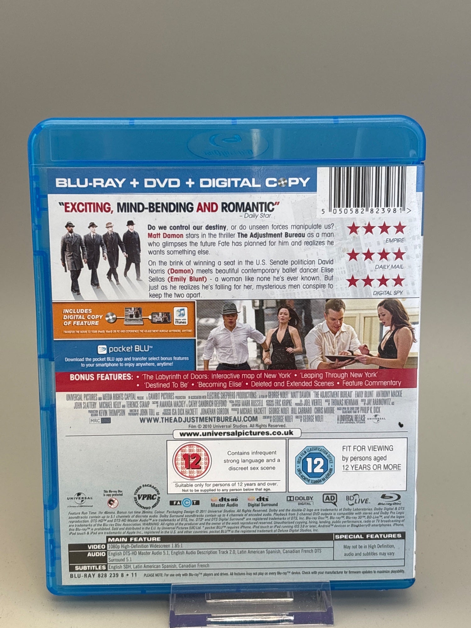 The Adjustment Bureau - Triple Play (blu-ray)