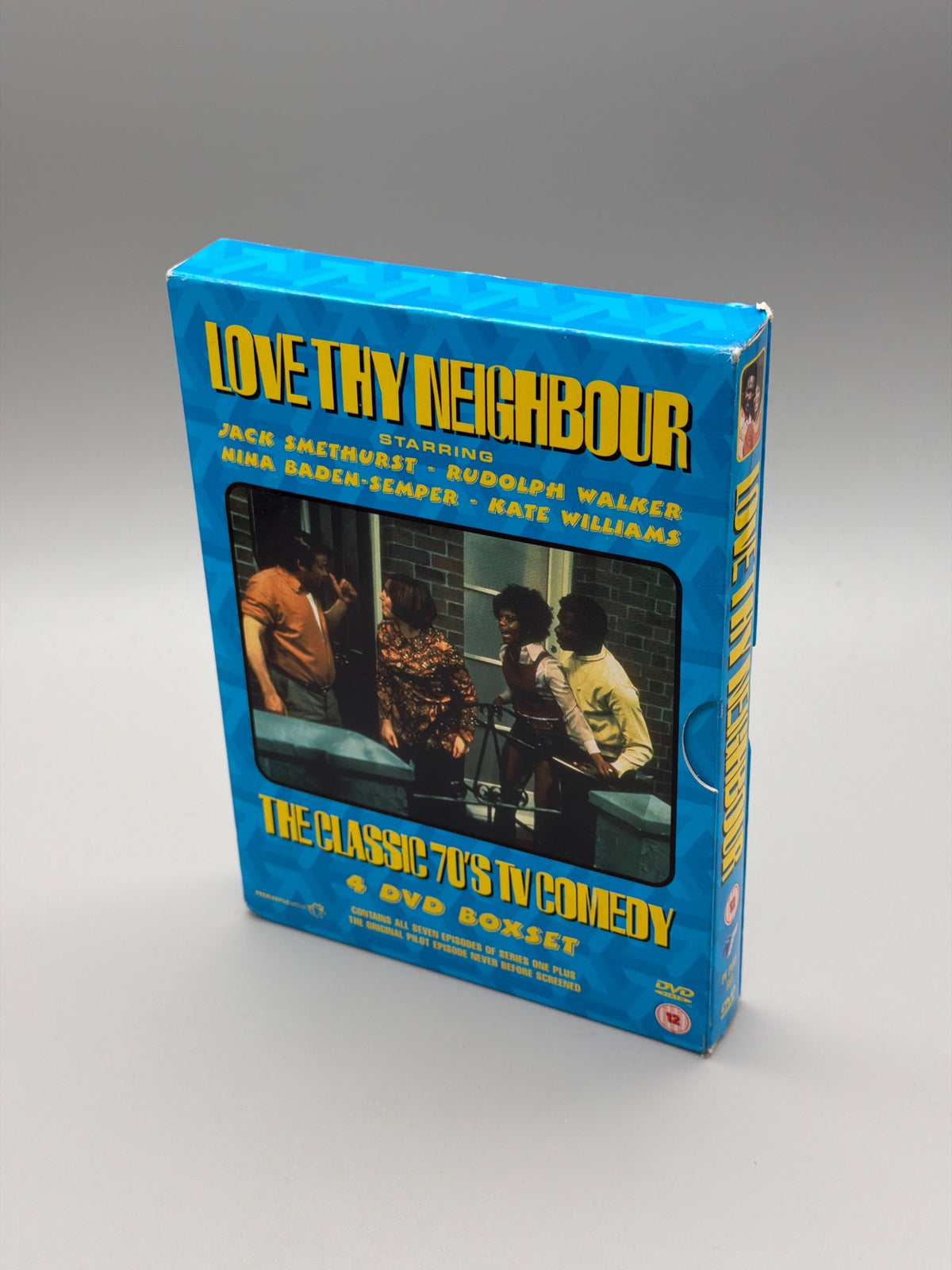 Love Thy Neighbour: Complete Series 1