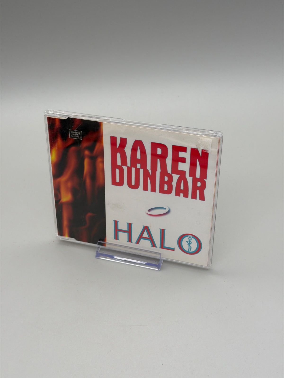 Karen Dunbar - Halo.