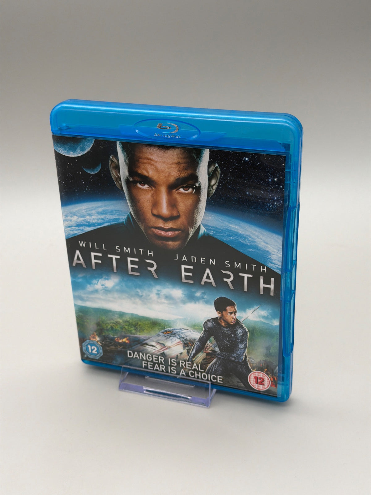 After Earth [blu-ray] [2013]