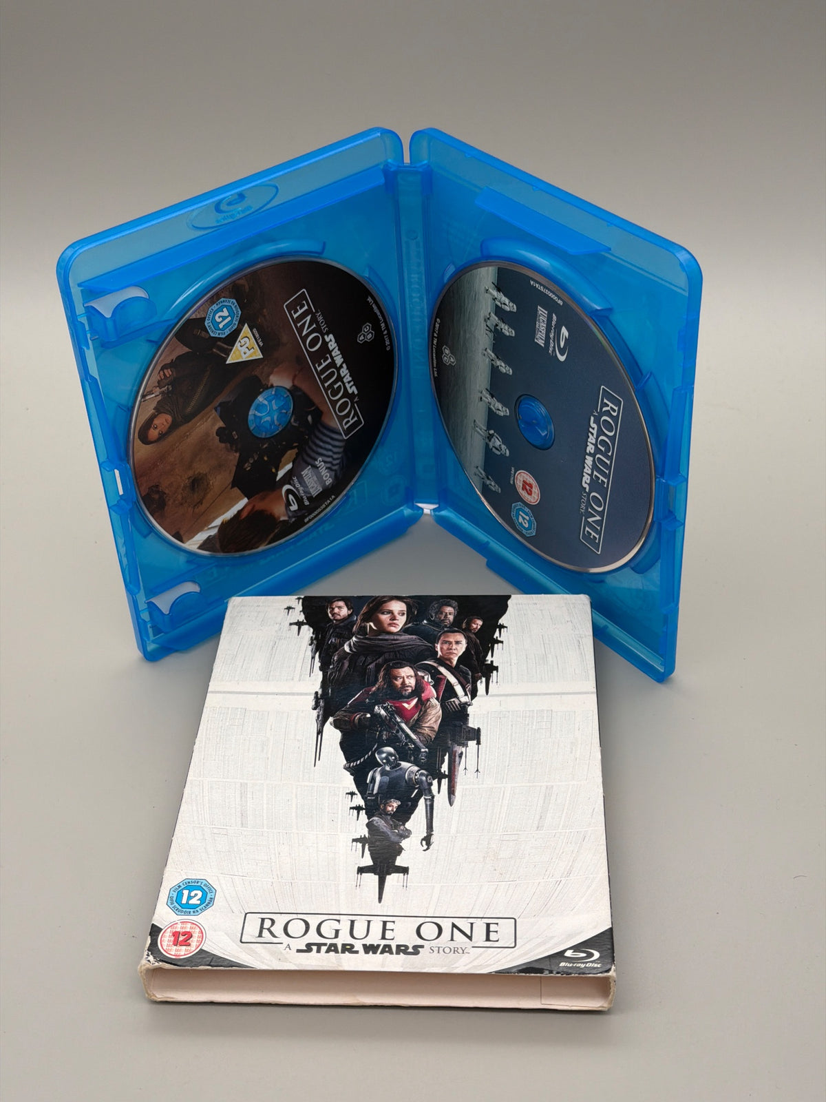 Rogue One: A Star Wars Story (Limited Edition Artwork Sleeve)