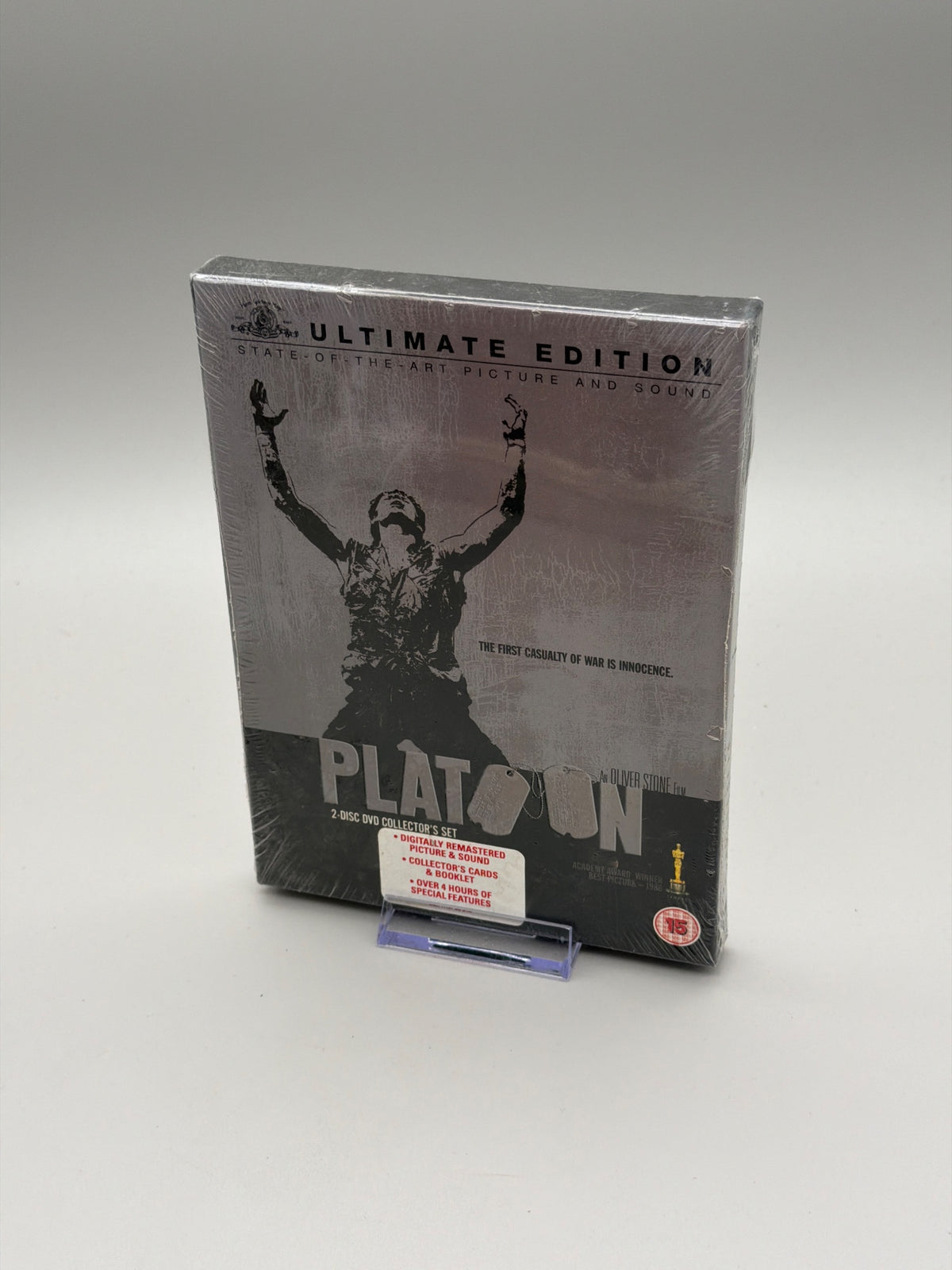 Platoon (2 Disc Ultimate Edition Collector's Set) [1986] [dvd] By Robert Rich.
